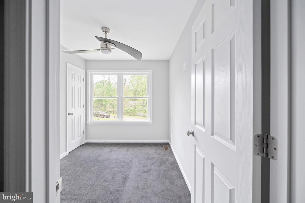 11202 MEADOWLARK LANE