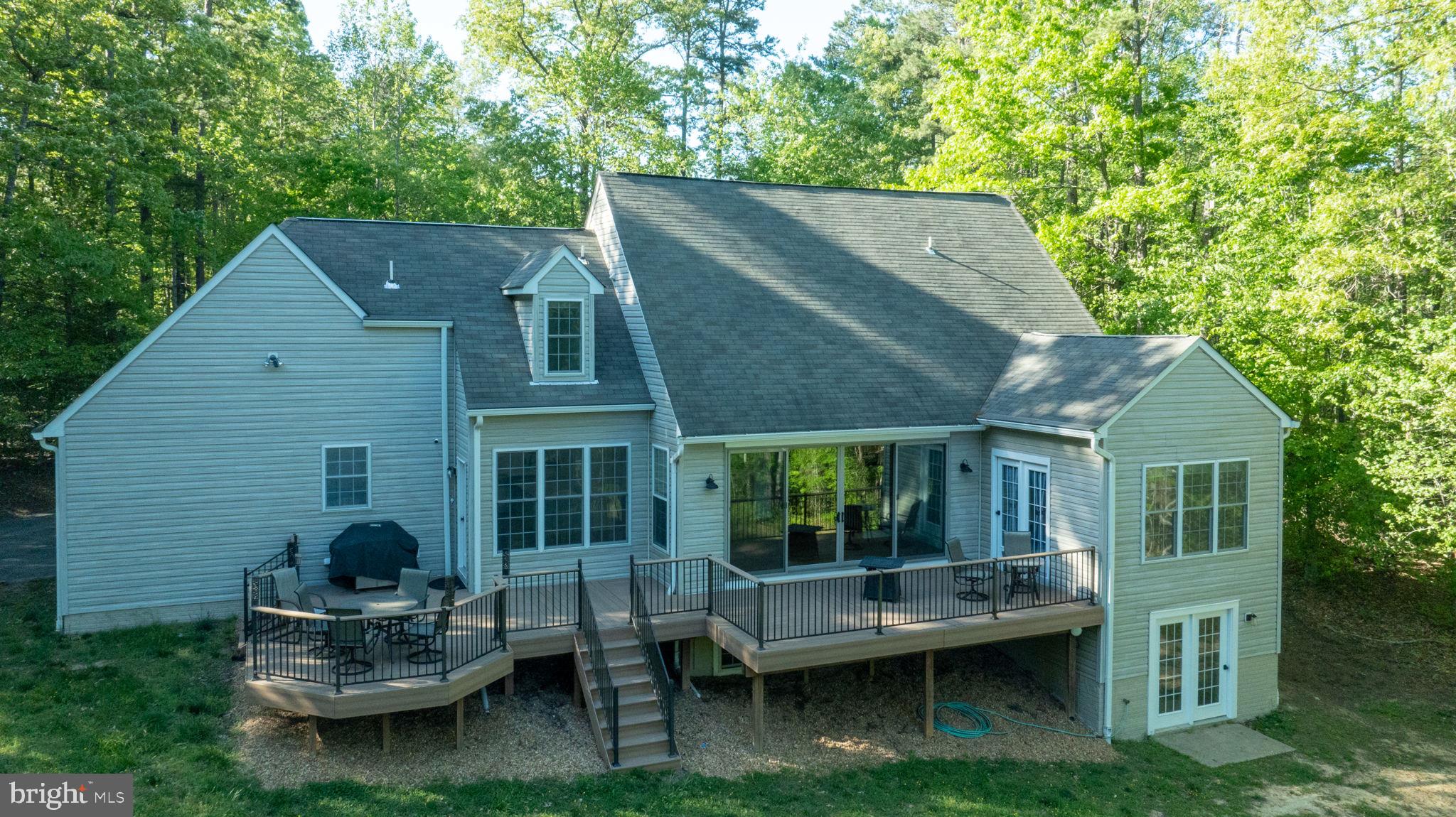 2307 WATERSIDE DRIVE