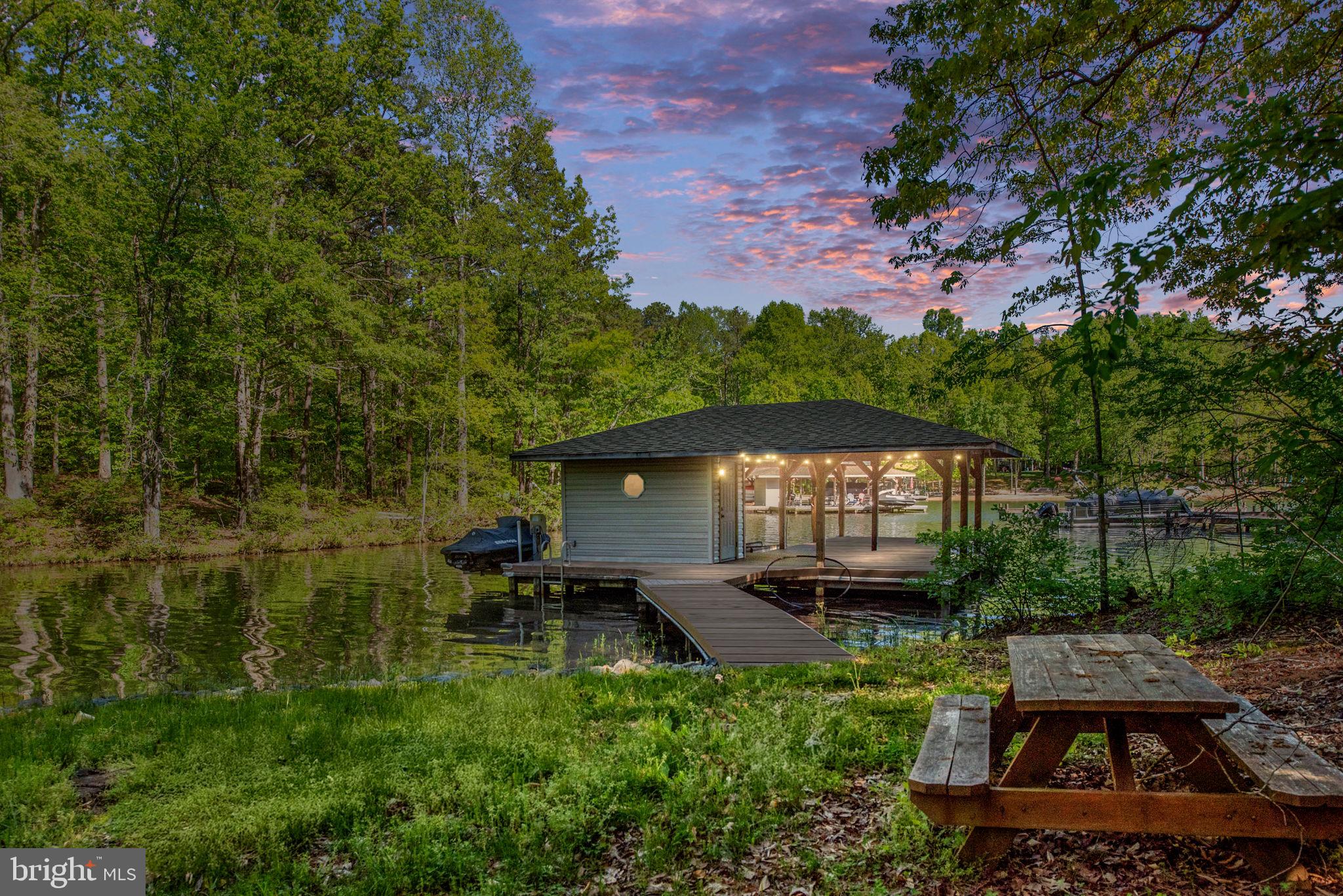 2307 WATERSIDE DRIVE