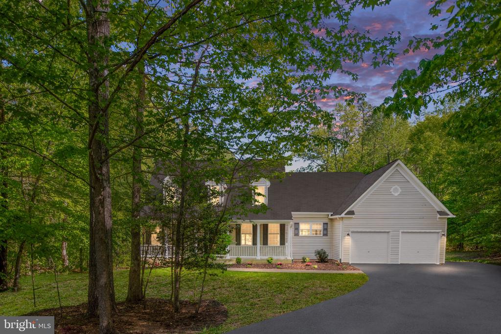 2307 WATERSIDE DRIVE
