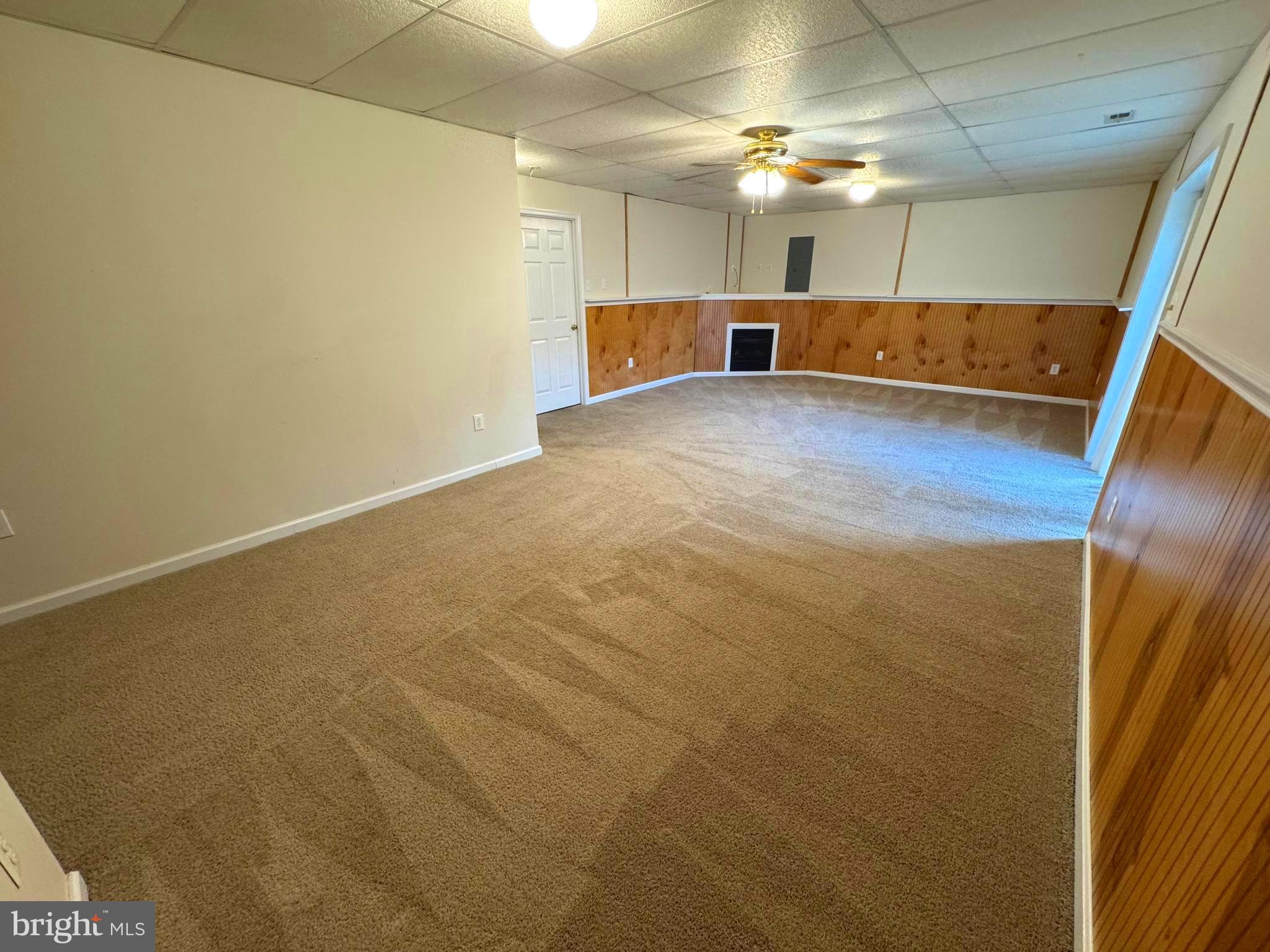 7414 HARVEST LANE