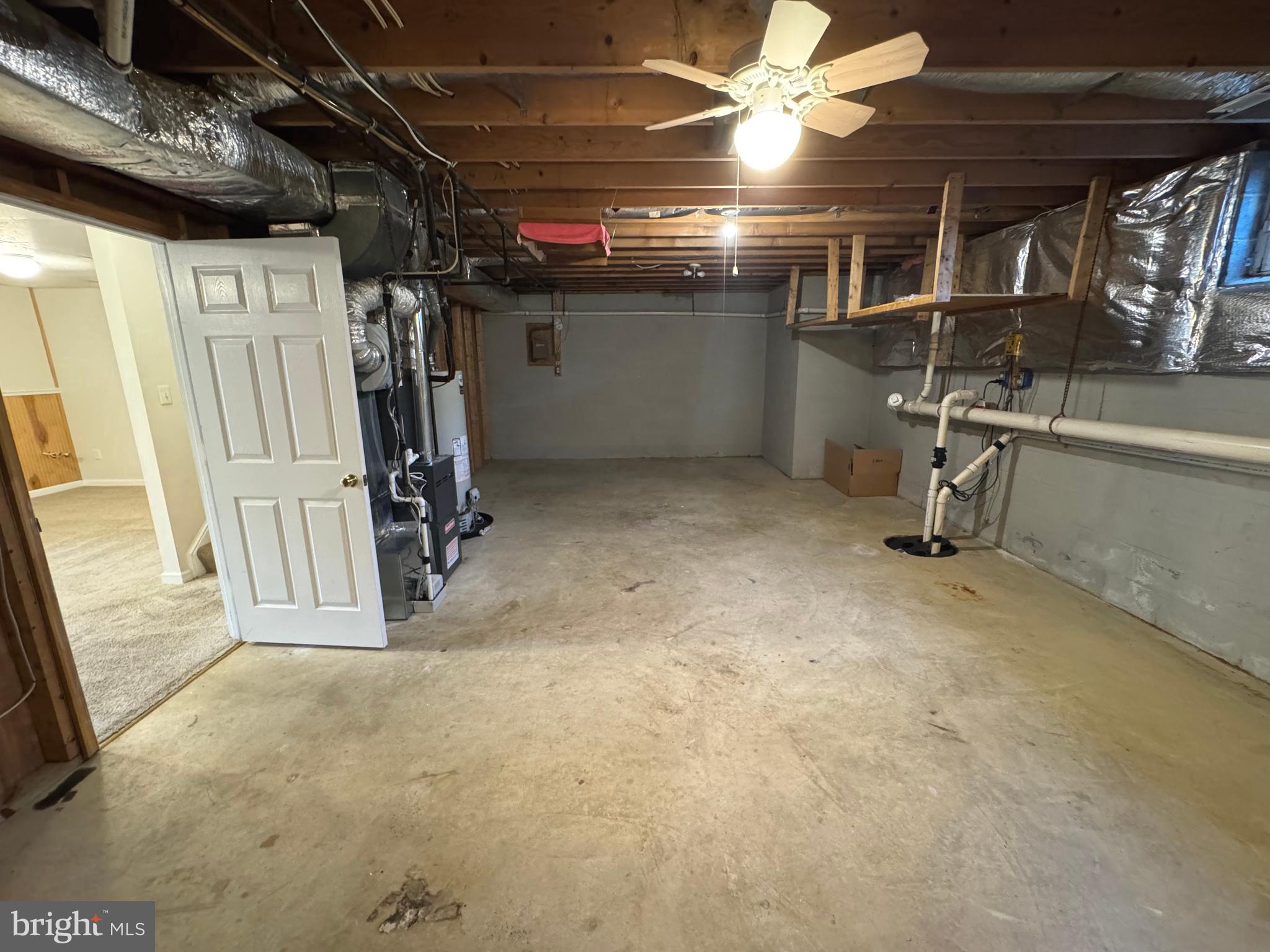 7414 HARVEST LANE