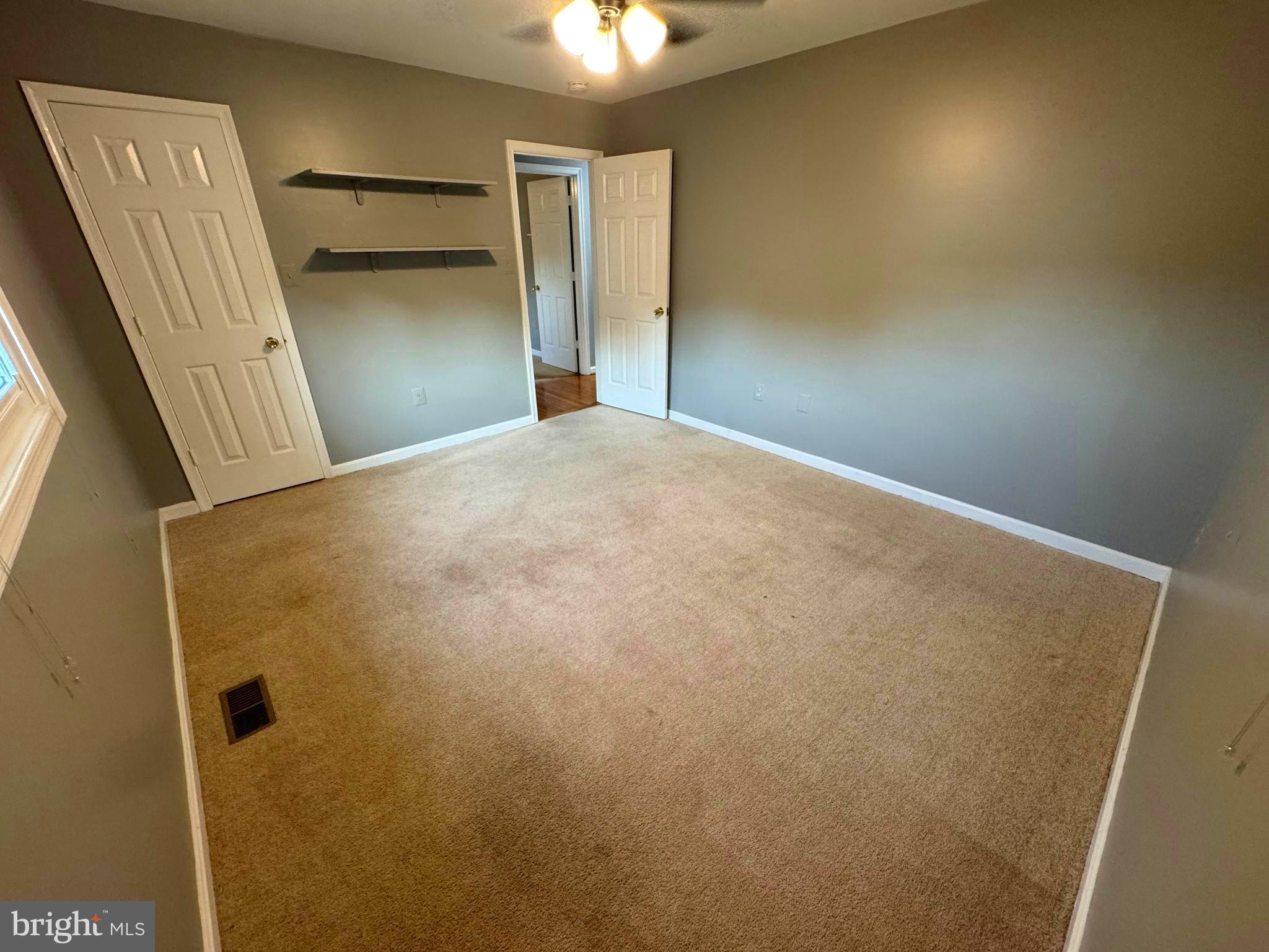 7414 HARVEST LANE