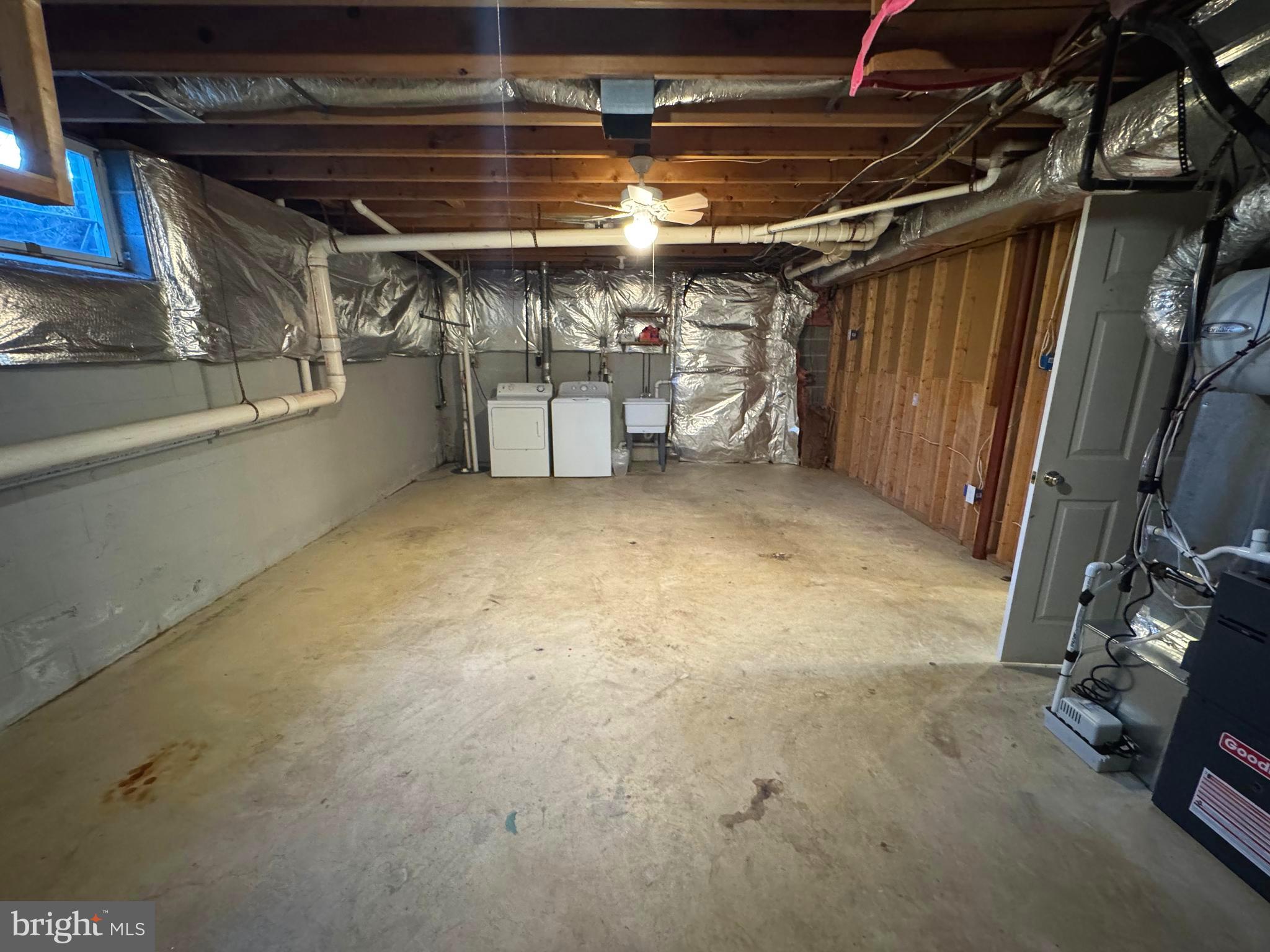 7414 HARVEST LANE