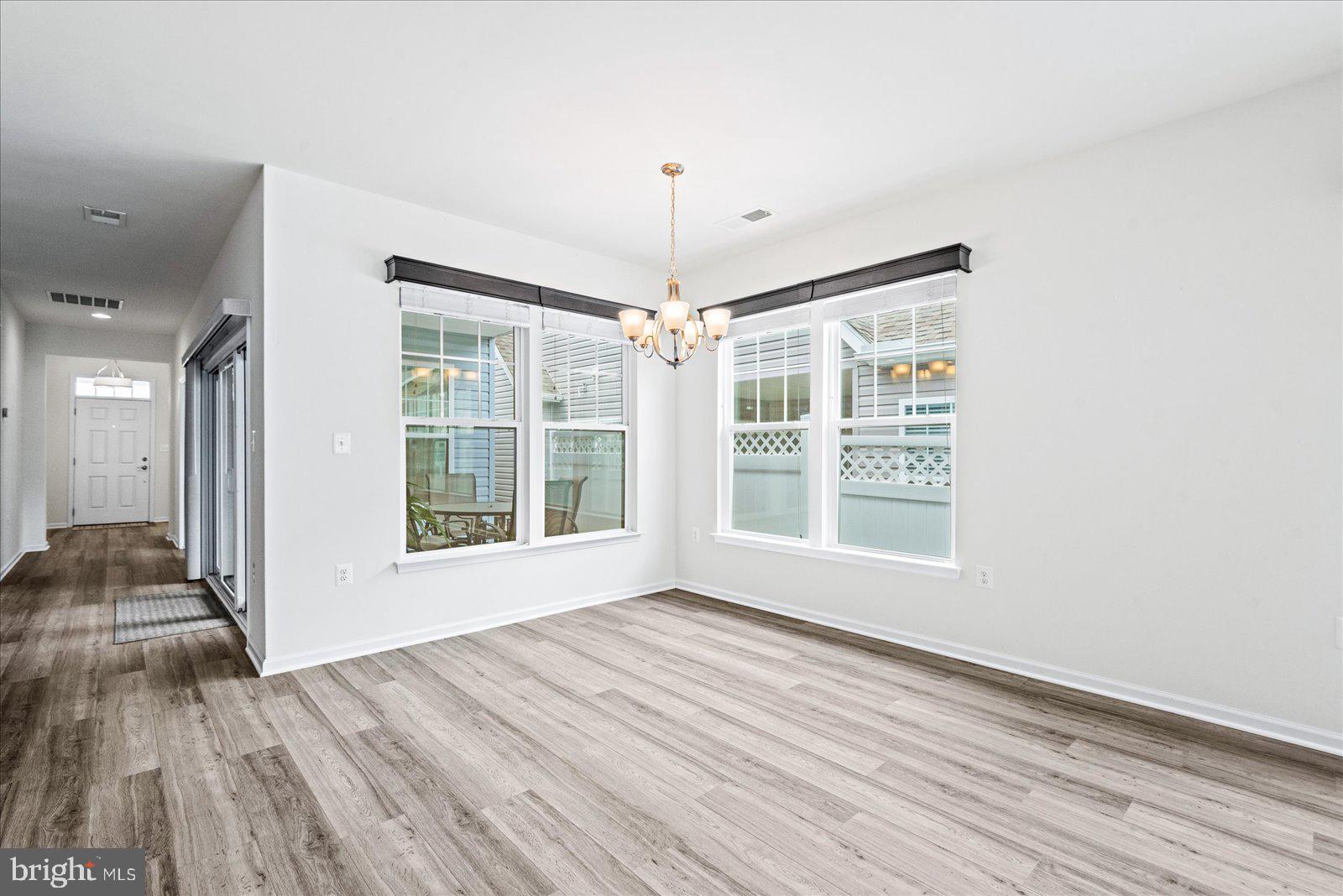 6607 GOLDEN PHEASANT RUN