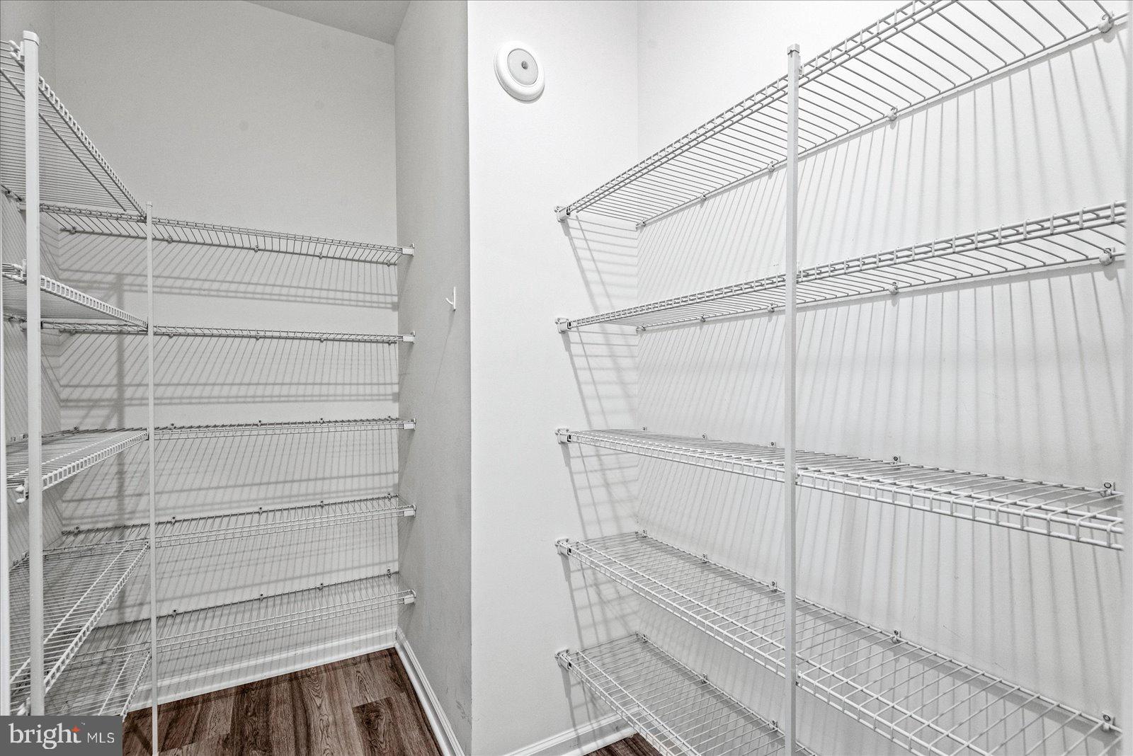 6607 GOLDEN PHEASANT RUN