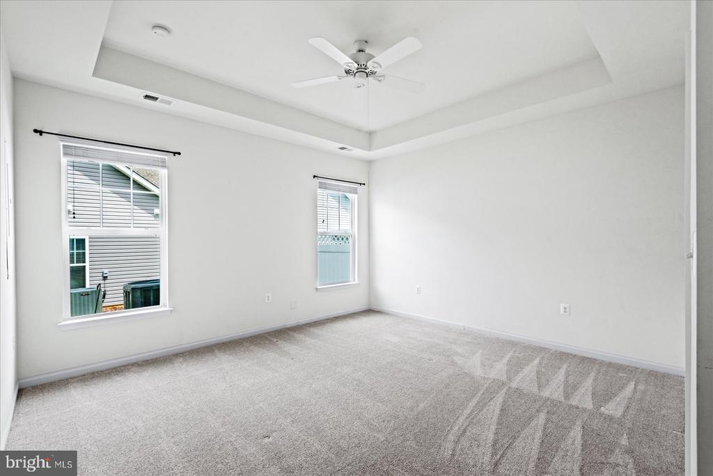 6607 GOLDEN PHEASANT RUN
