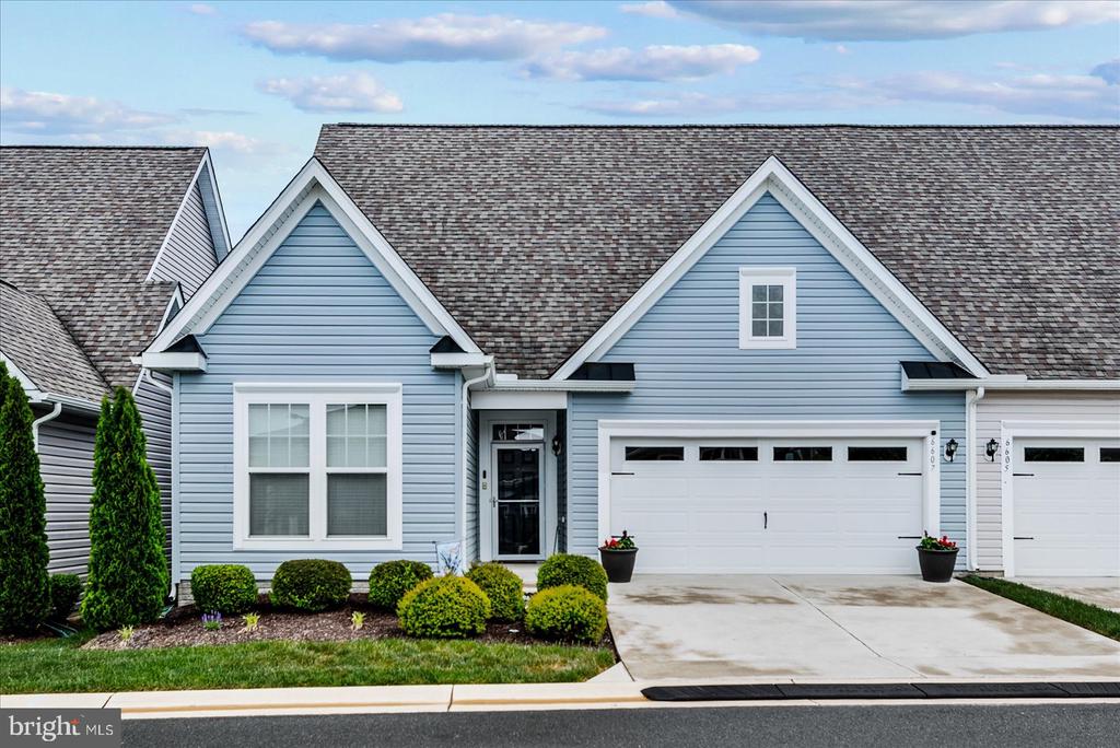 6607 GOLDEN PHEASANT RUN