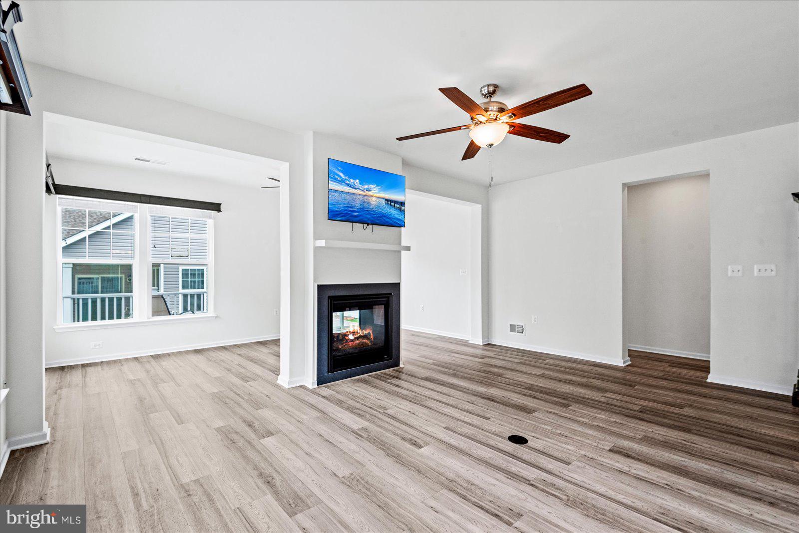 6607 GOLDEN PHEASANT RUN