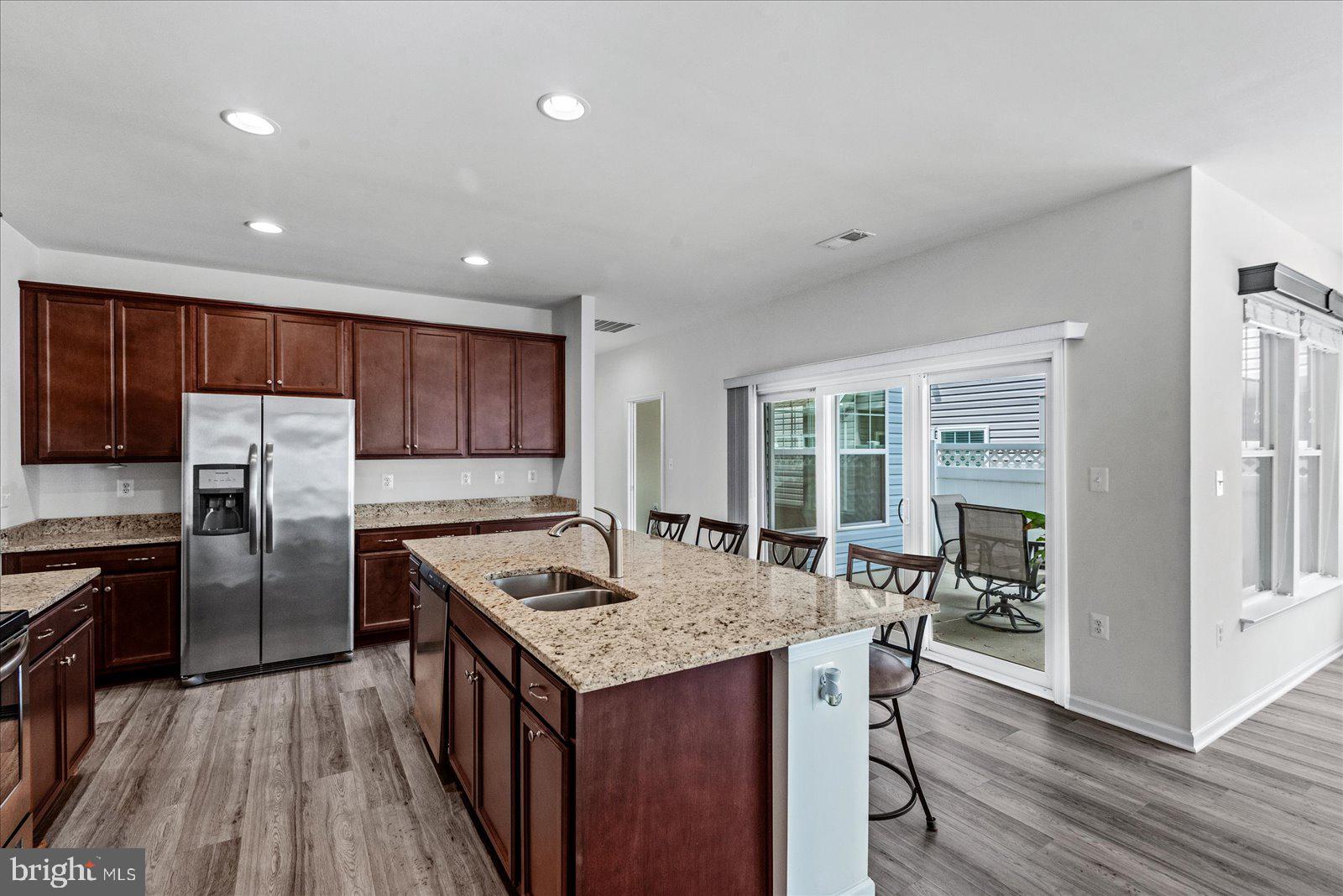 6607 GOLDEN PHEASANT RUN