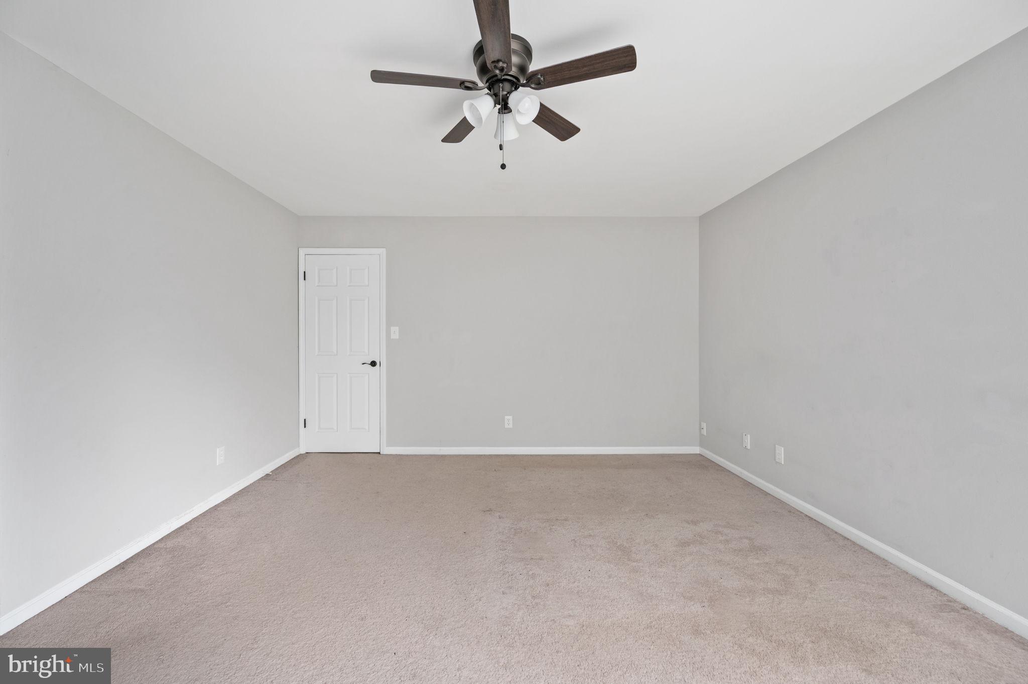 7227 MIDDLETON DRIVE
