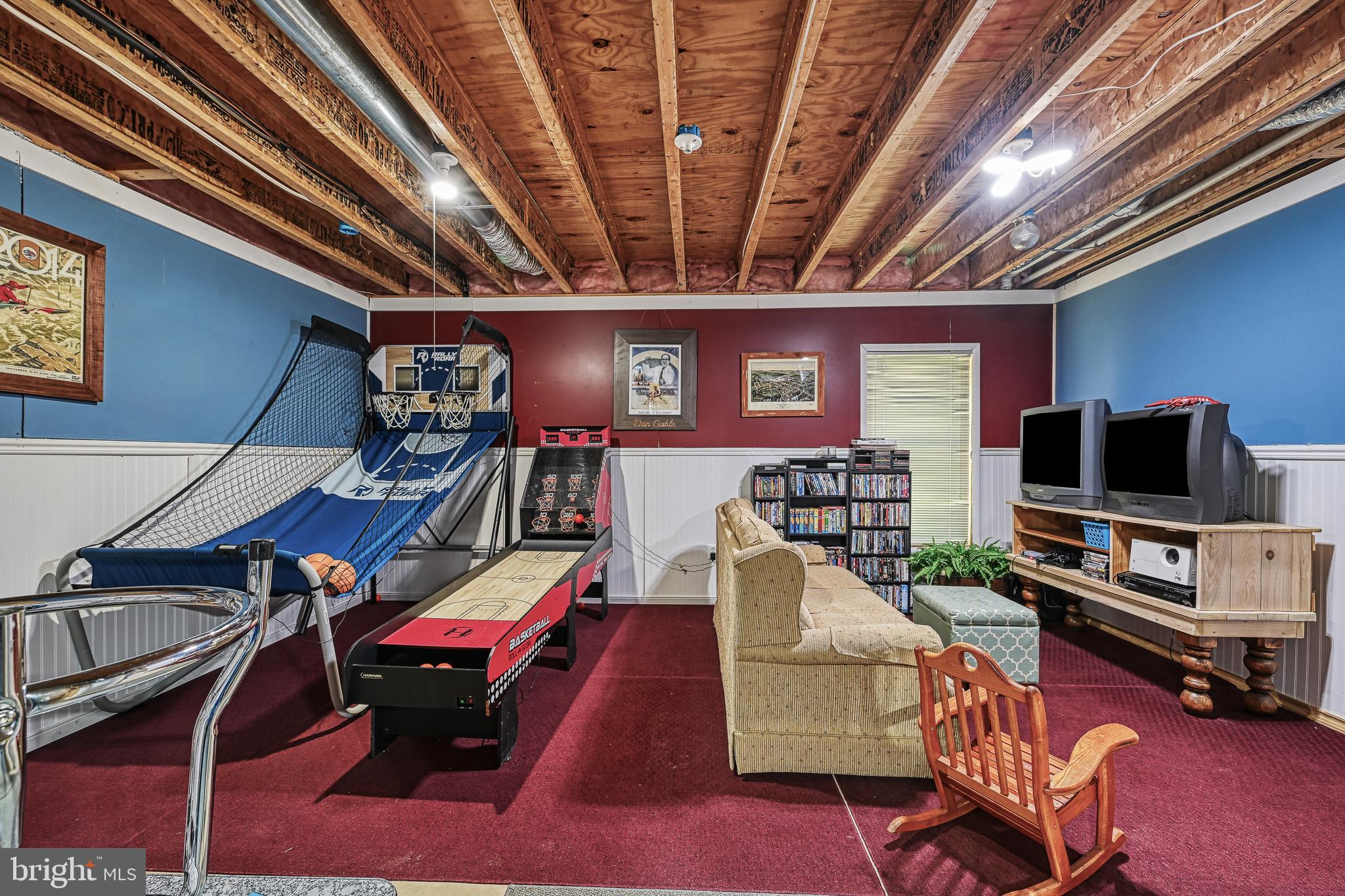 15513 CHESTNUT TREE COURT