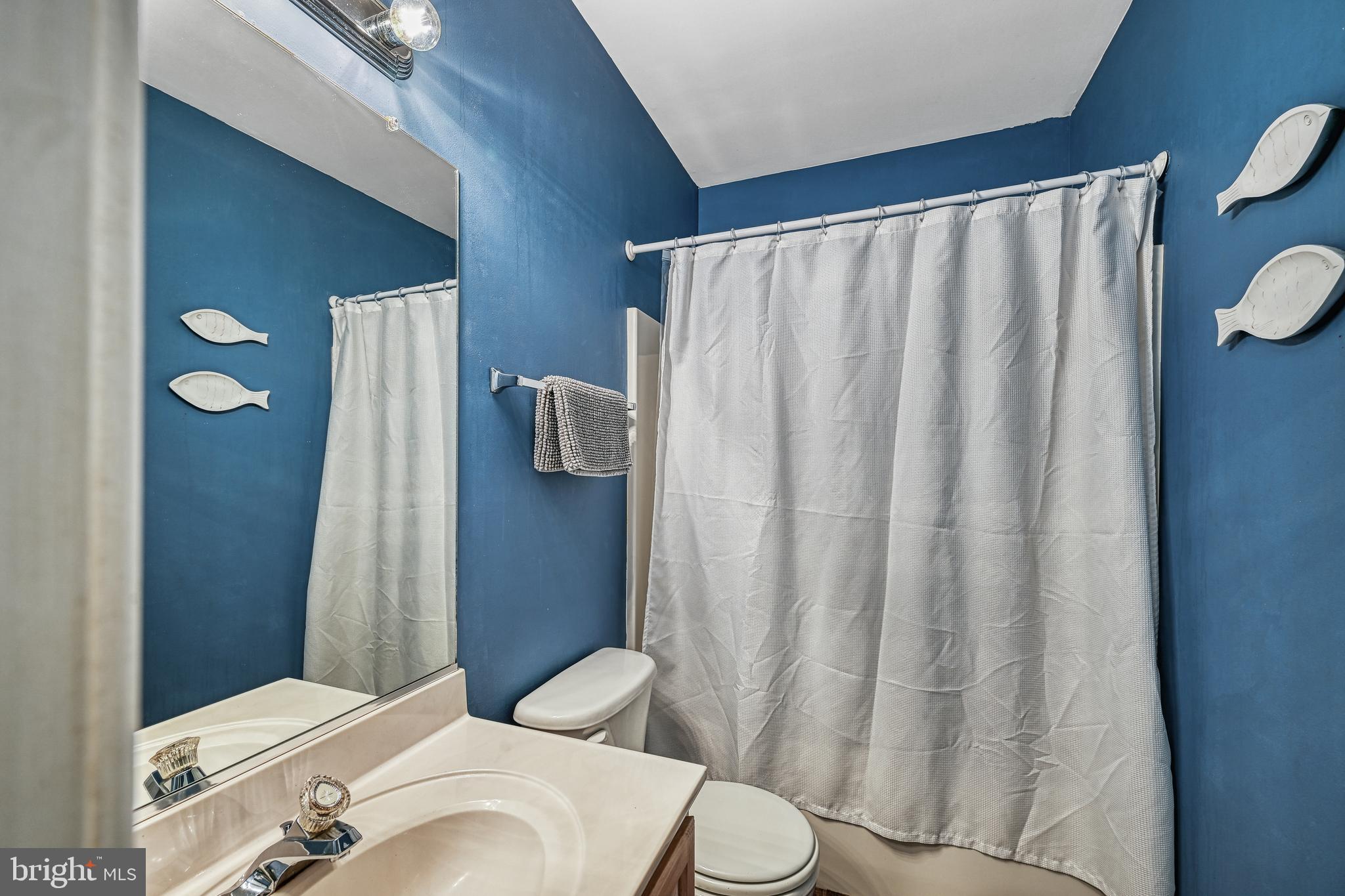 15513 CHESTNUT TREE COURT