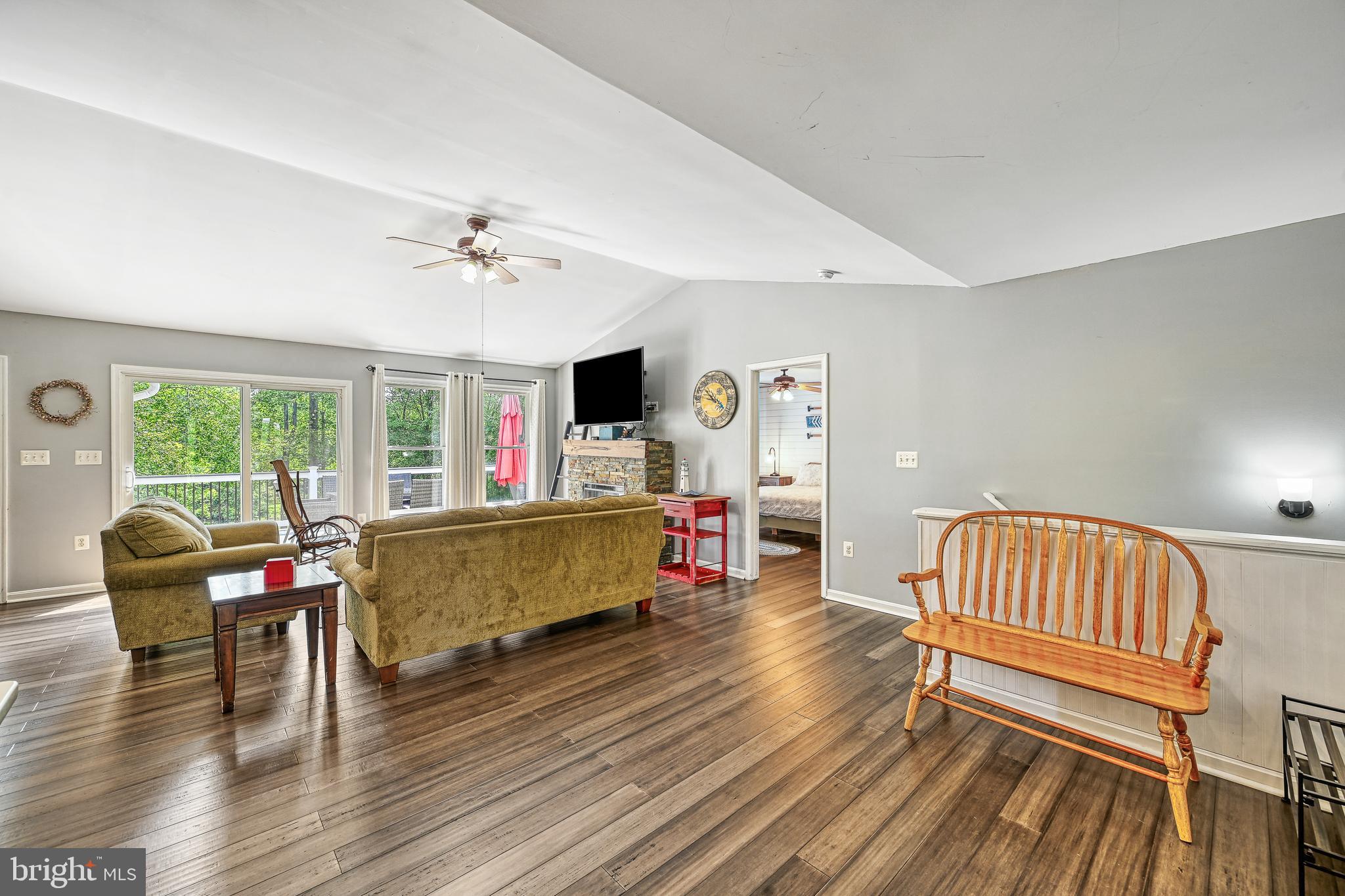 15513 CHESTNUT TREE COURT