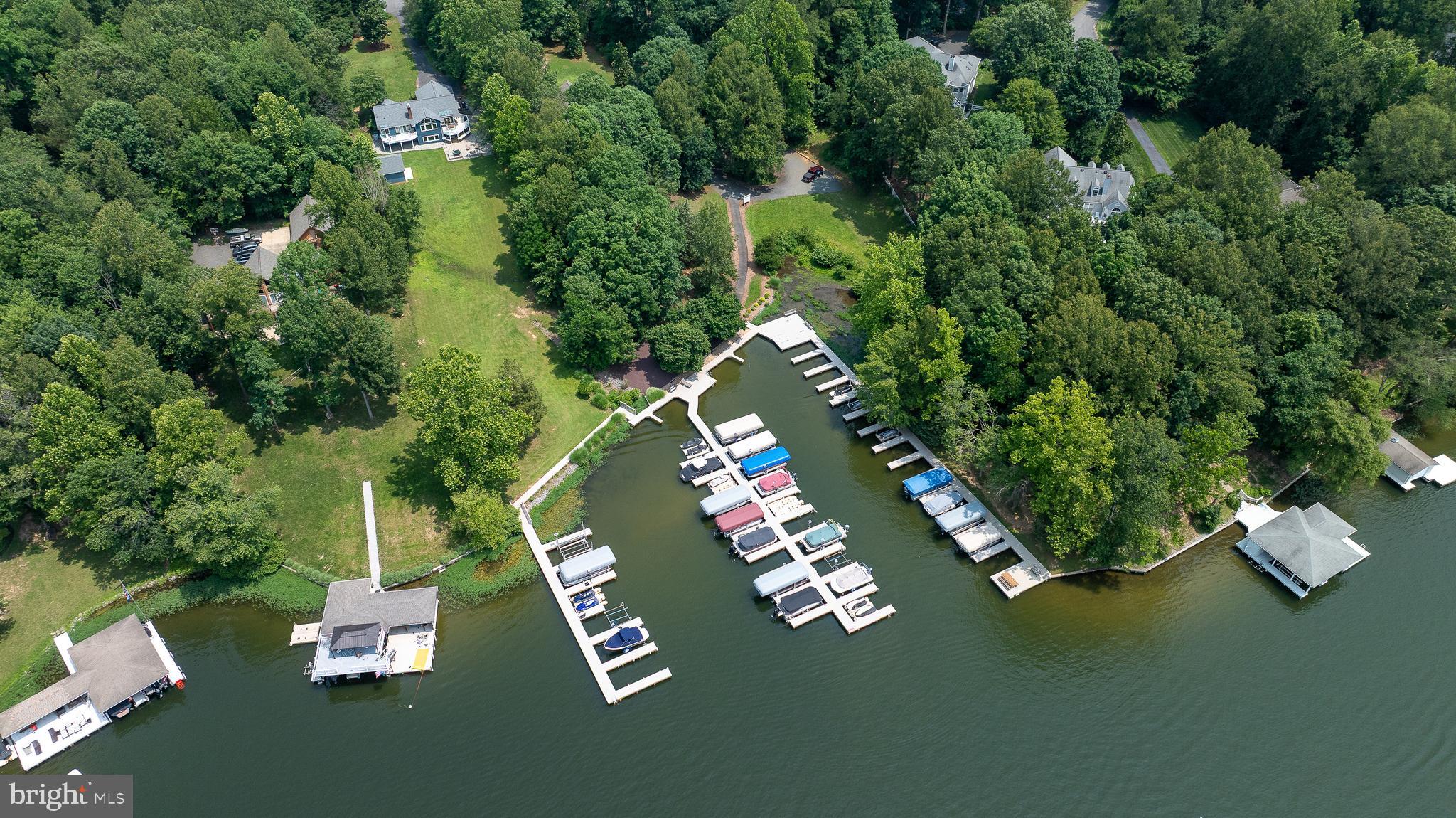 15513 CHESTNUT TREE COURT