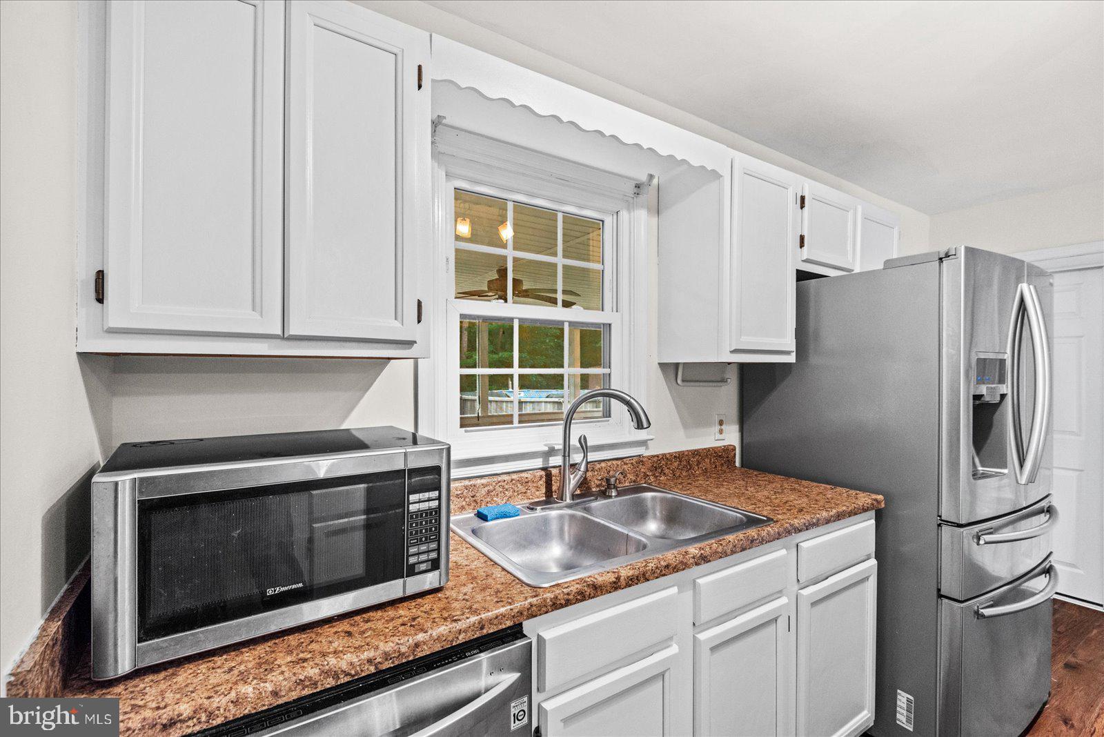 11015 ABBEY LANE