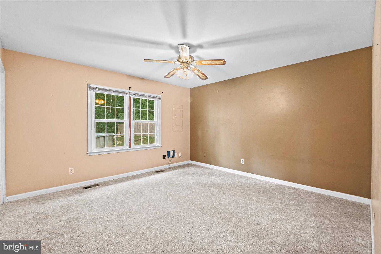 11015 ABBEY LANE