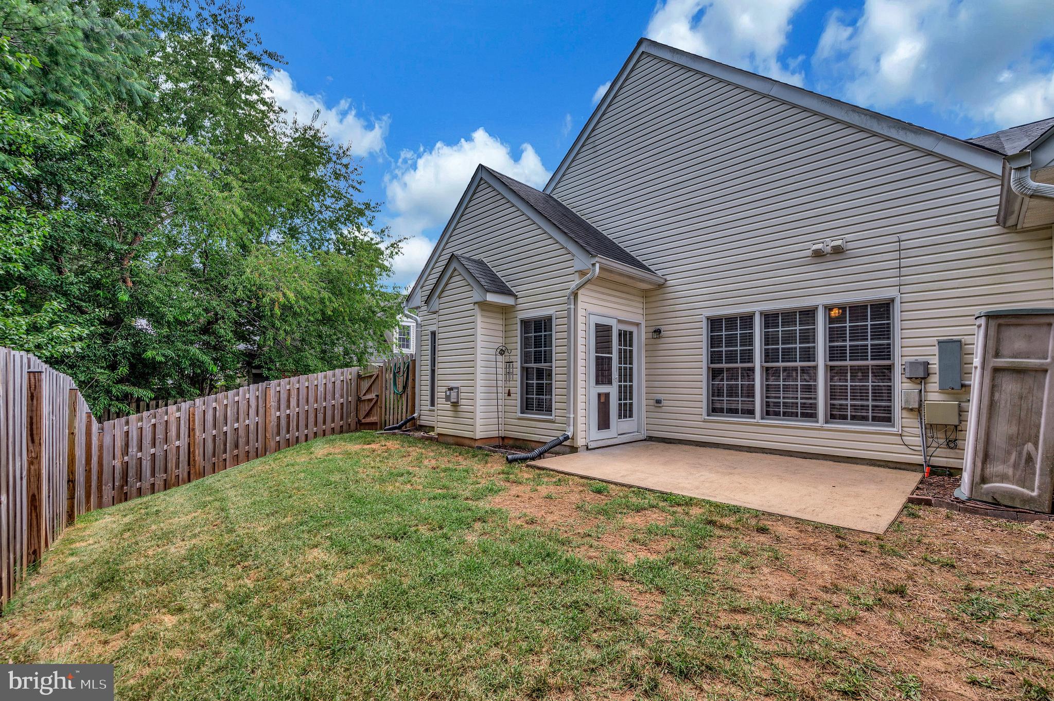 11311 MACON DRIVE