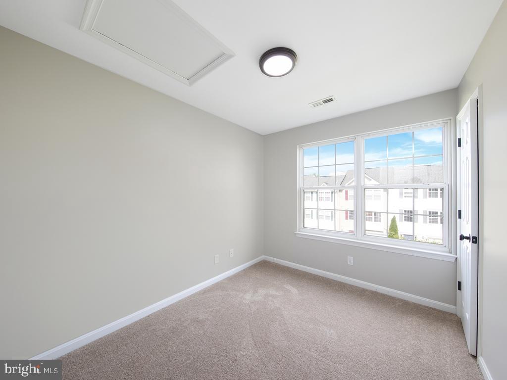 11305 WYTHEVILLE LANE