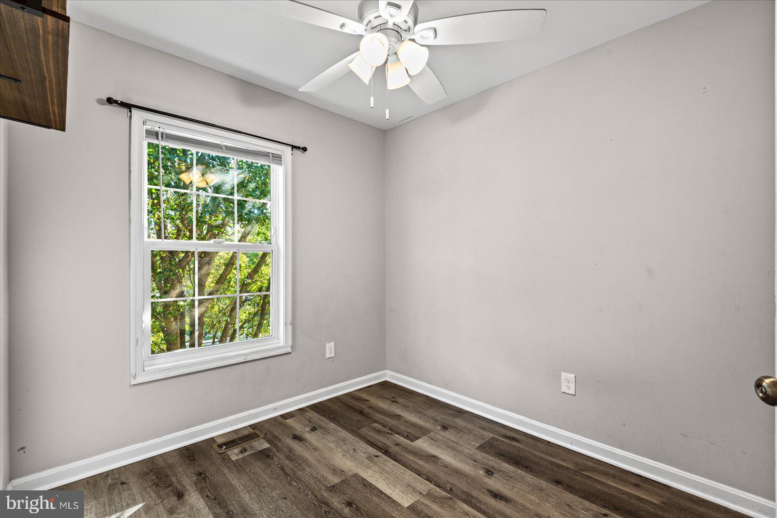 9806 COVENTRY CREEK DRIVE