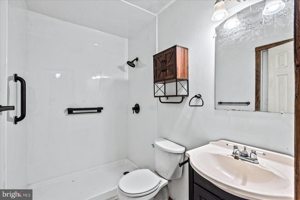 10711 ANN DAVIS DRIVE