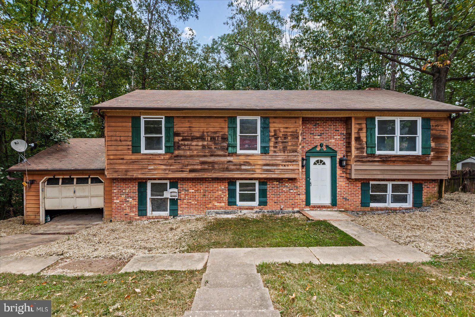 10711 ANN DAVIS DRIVE