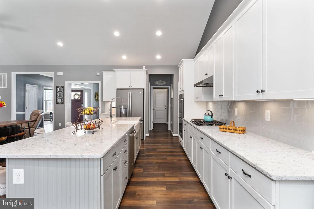 11411 STRIPED MAPLE COURT