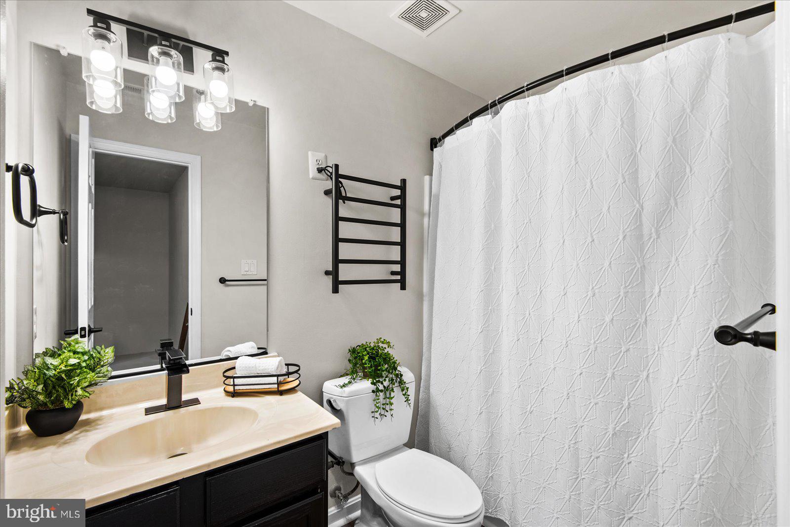 10004 SHADOWRIDGE COURT