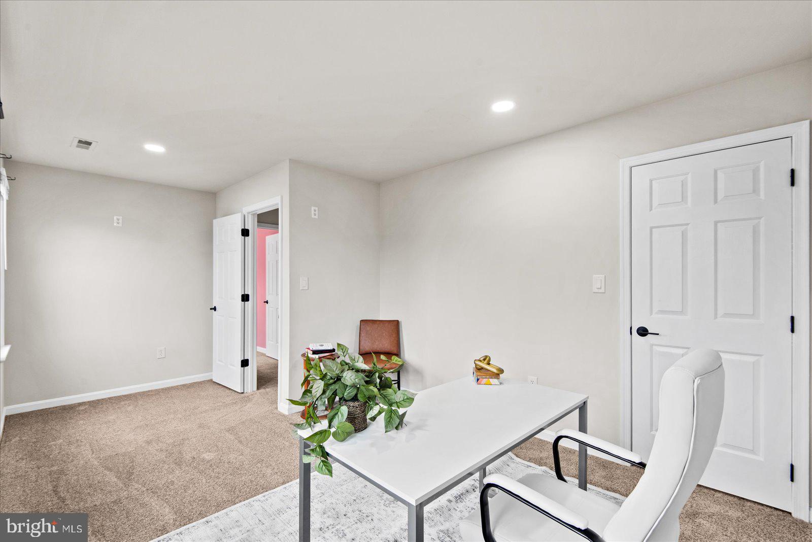 10004 SHADOWRIDGE COURT