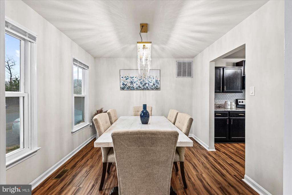 10004 SHADOWRIDGE COURT