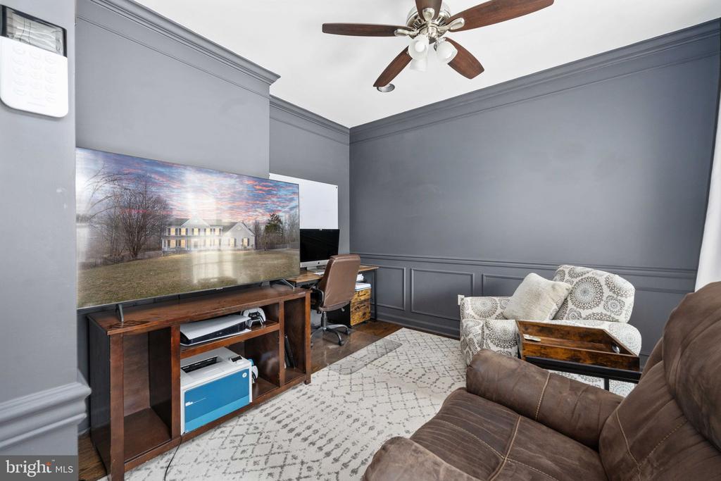 10610 KING EIDER COURT