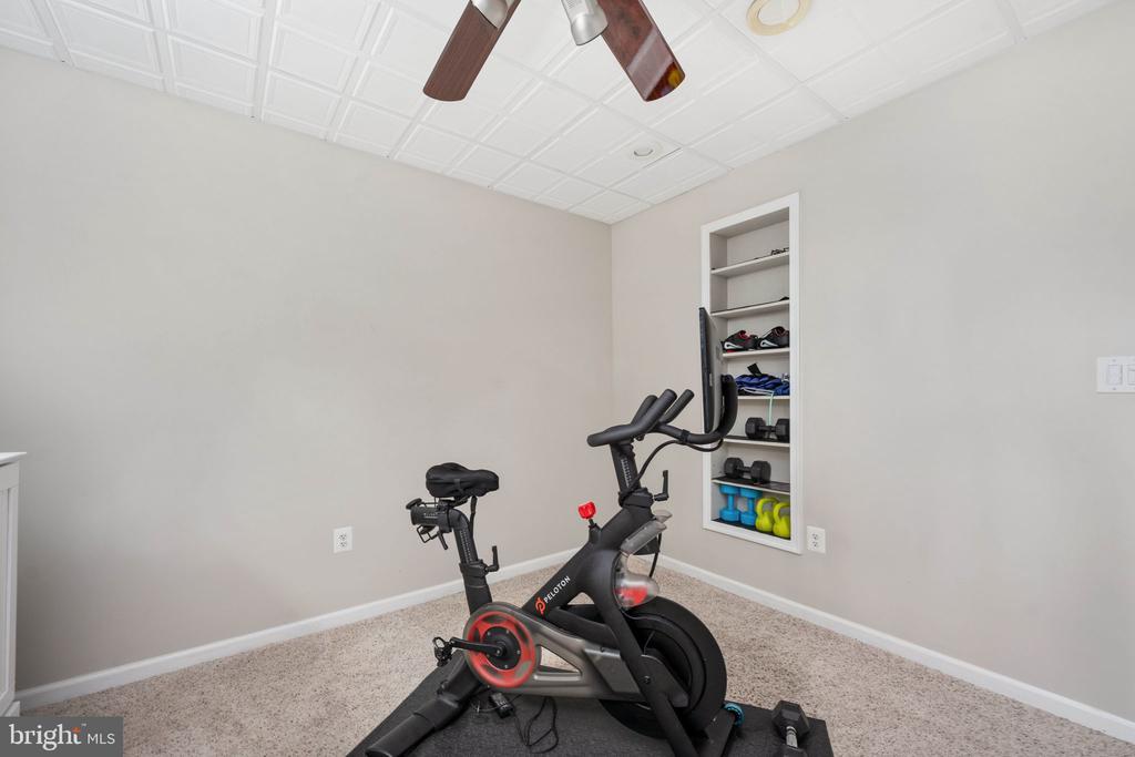 10610 KING EIDER COURT