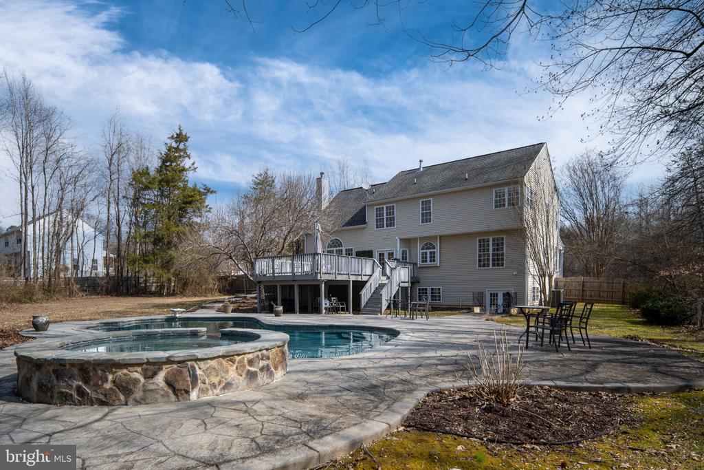 10610 KING EIDER COURT