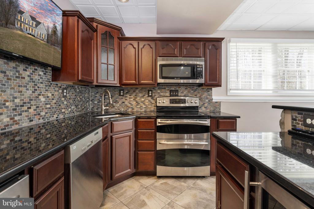 10610 KING EIDER COURT
