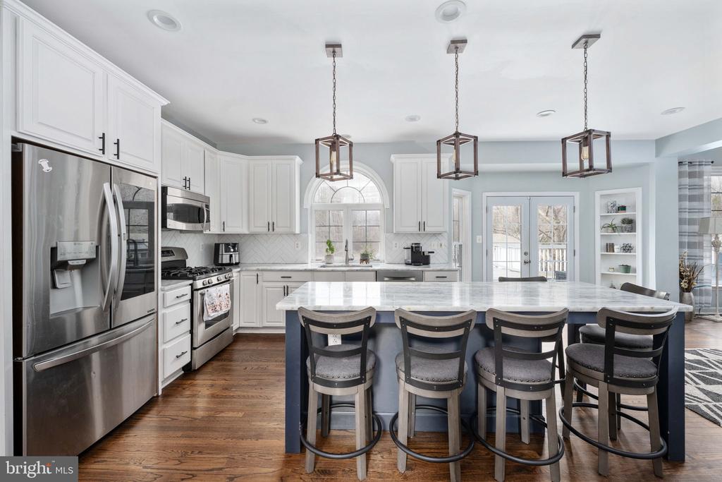 10610 KING EIDER COURT