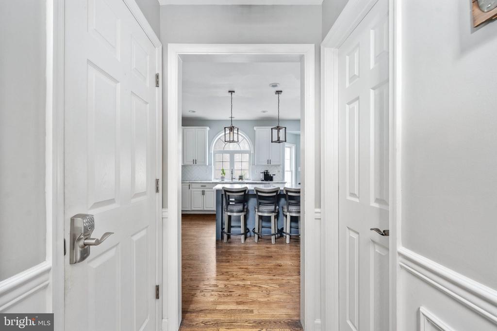 10610 KING EIDER COURT