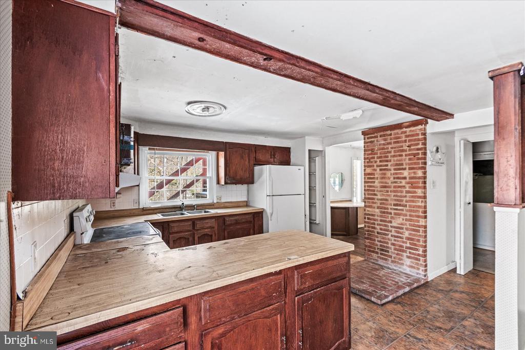 9301 ANTLER COURT