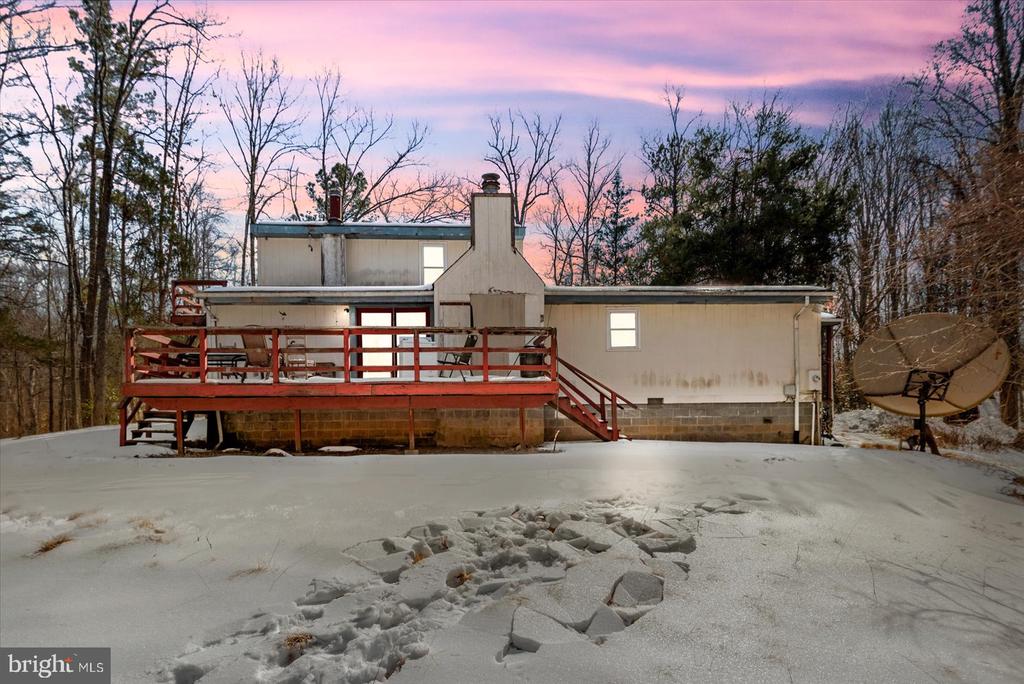 9301 ANTLER COURT