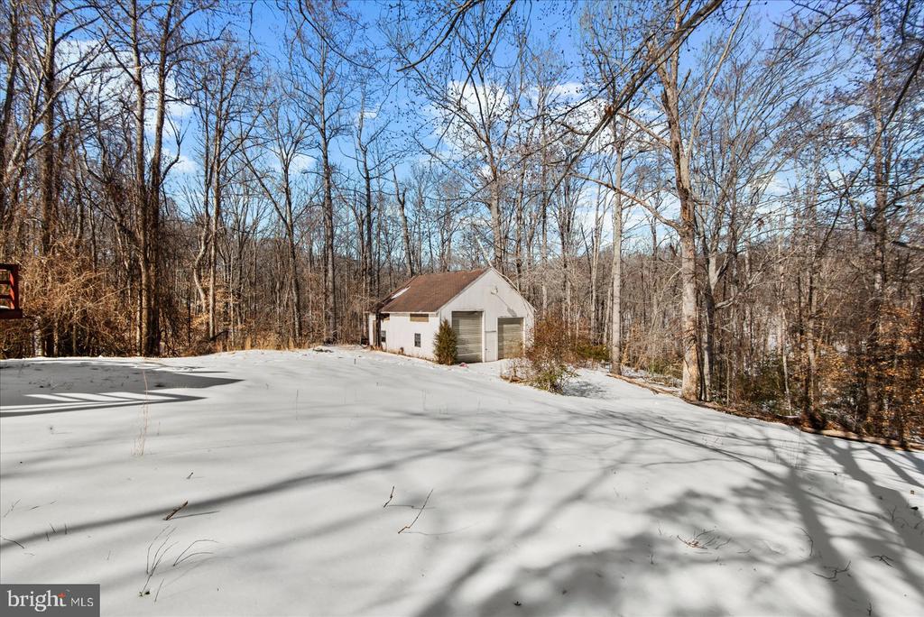9301 ANTLER COURT
