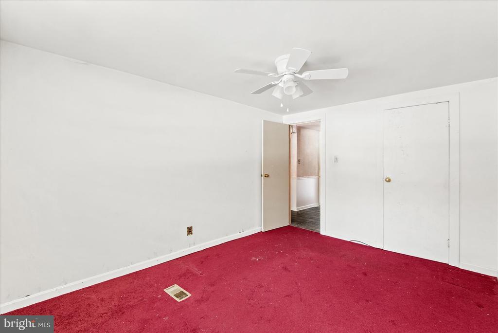 9301 ANTLER COURT