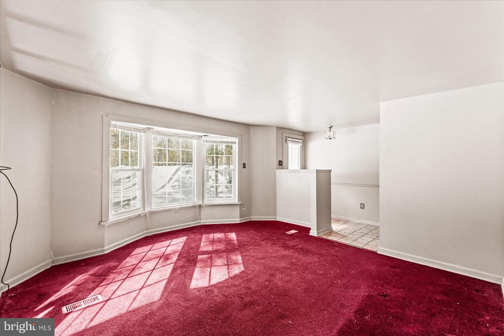 9301 ANTLER COURT