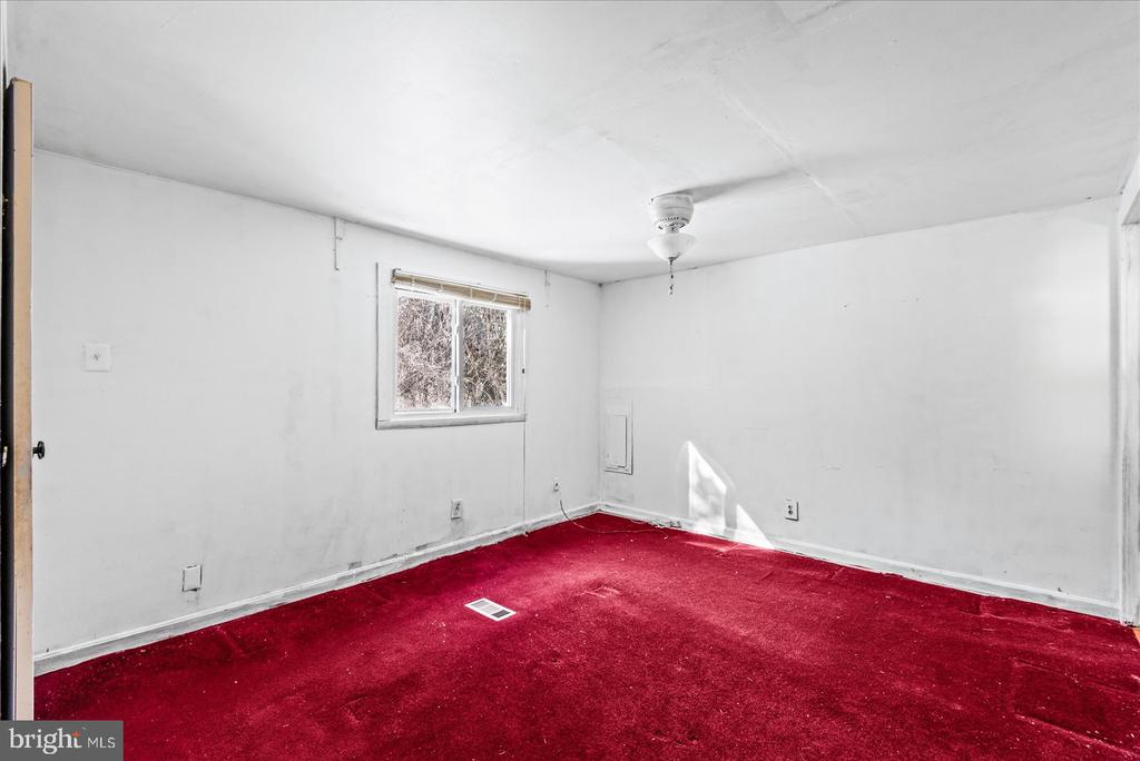 9301 ANTLER COURT