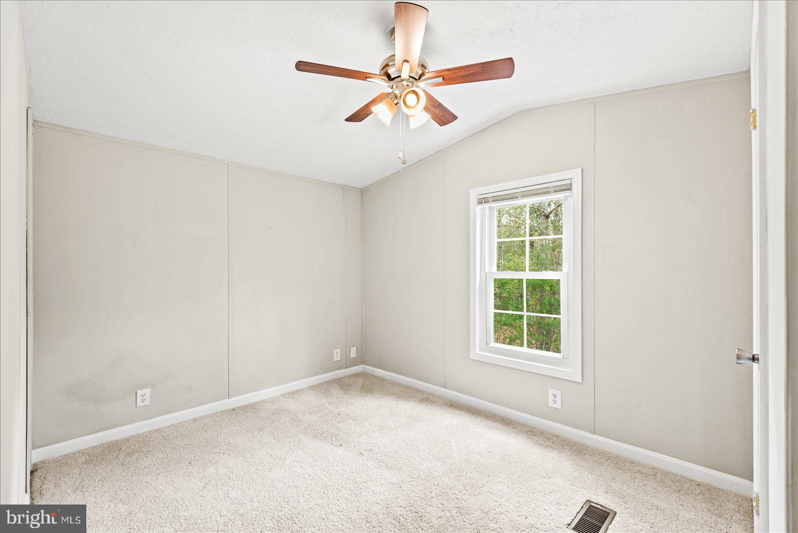 7449 LAKEWOOD LANE