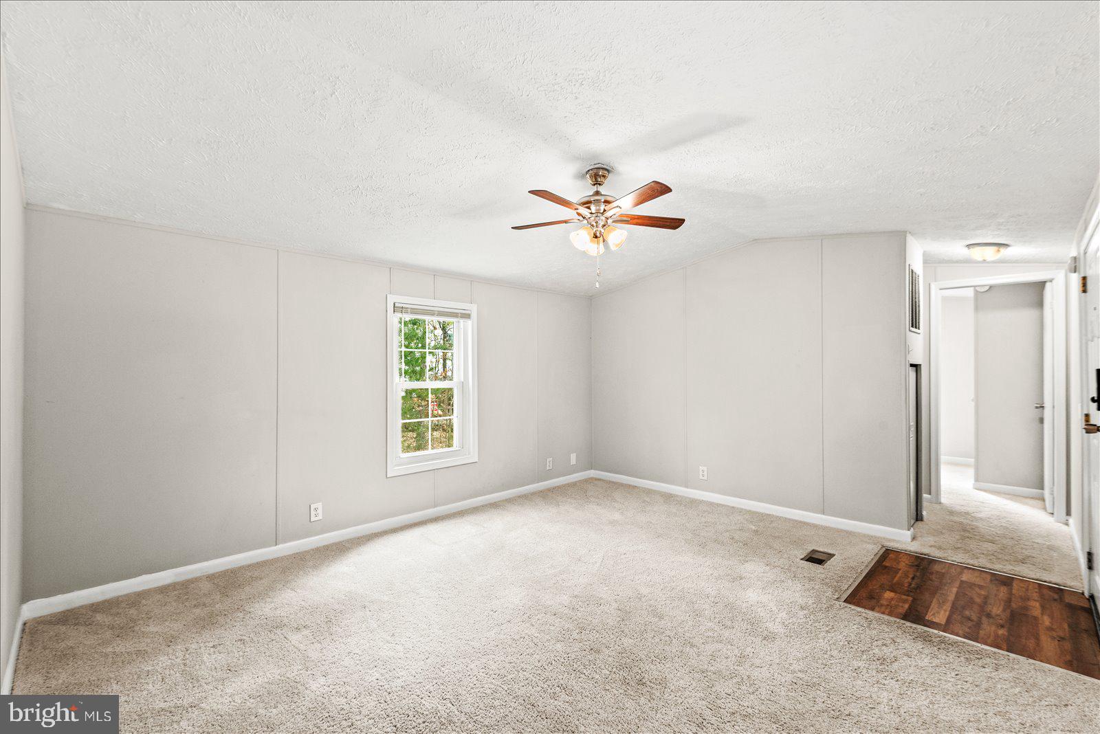7449 LAKEWOOD LANE