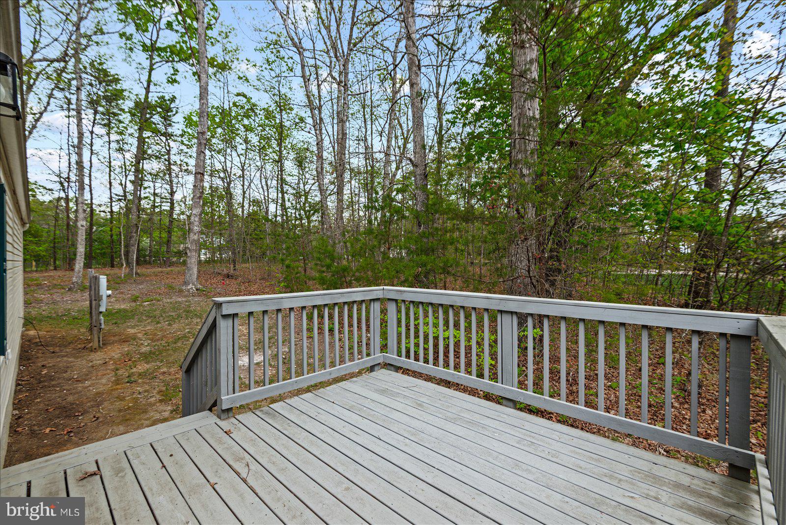7449 LAKEWOOD LANE