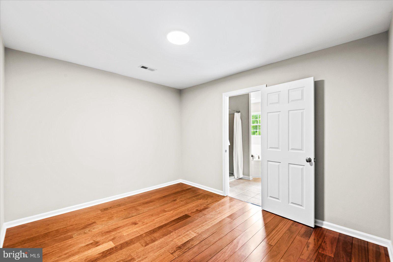 5621 TOWLES MILL ROAD