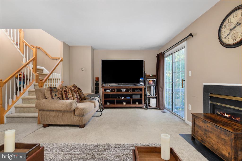 5700 FALLS WAY COURT