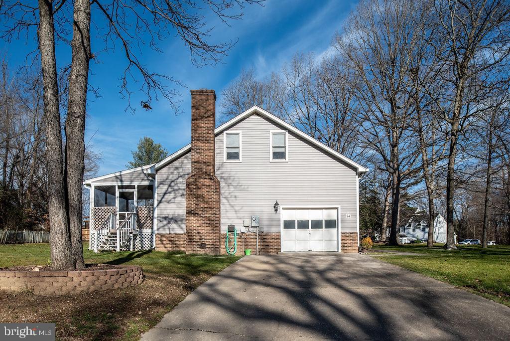 14 MAYFAIR DRIVE