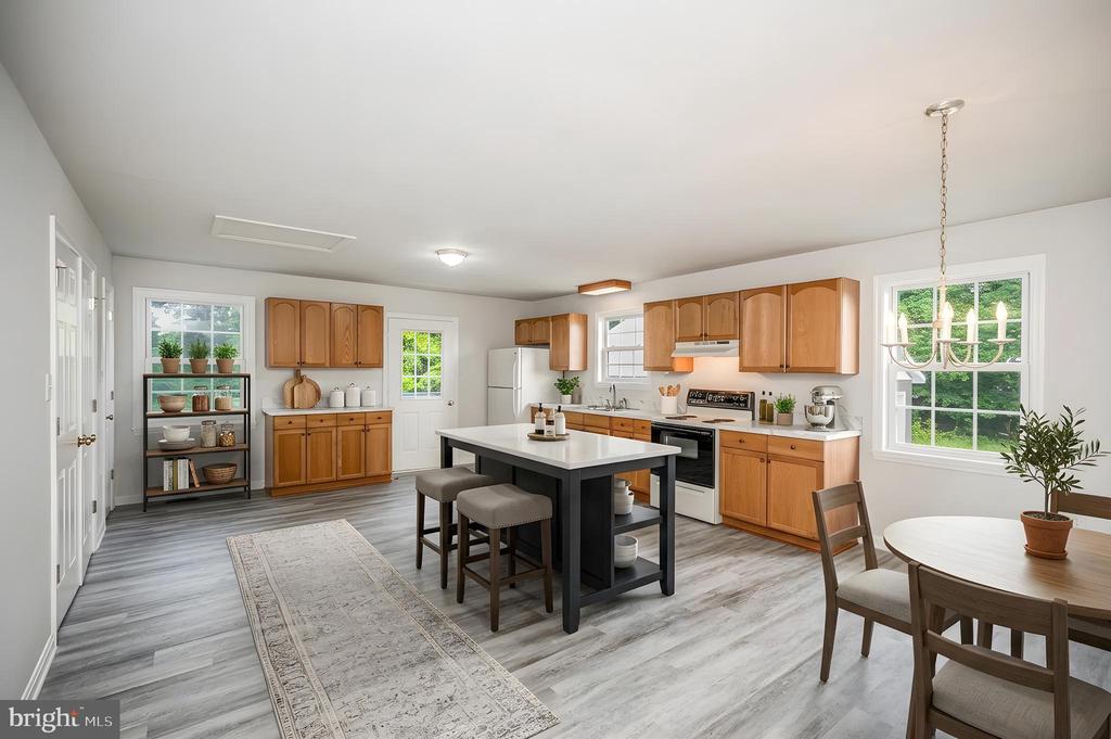 11226 SINGLE OAK ROAD