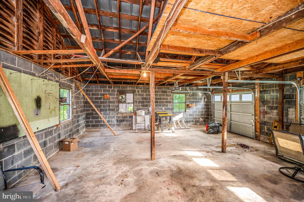 11226 SINGLE OAK ROAD